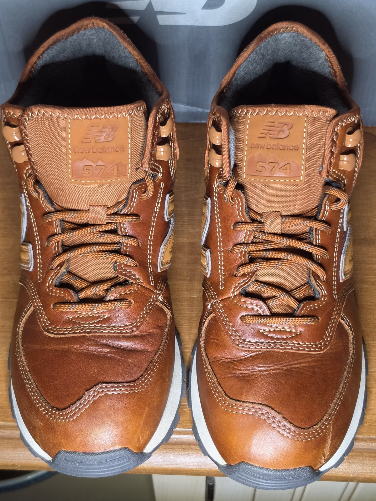 New Balance 574 Mid Rugged Brown Leather MH574OAD Men’s Size 9.5