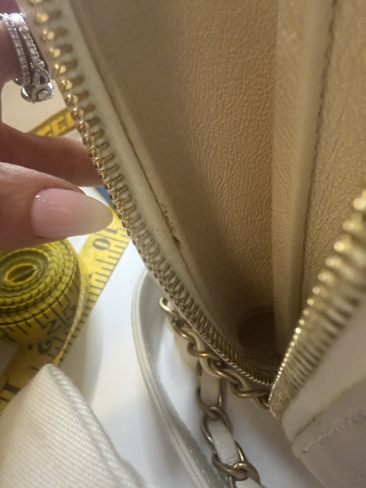 Authentic Chanel CC Filigree Vanity Case White Caviar Gold Hardware COA ICONIC