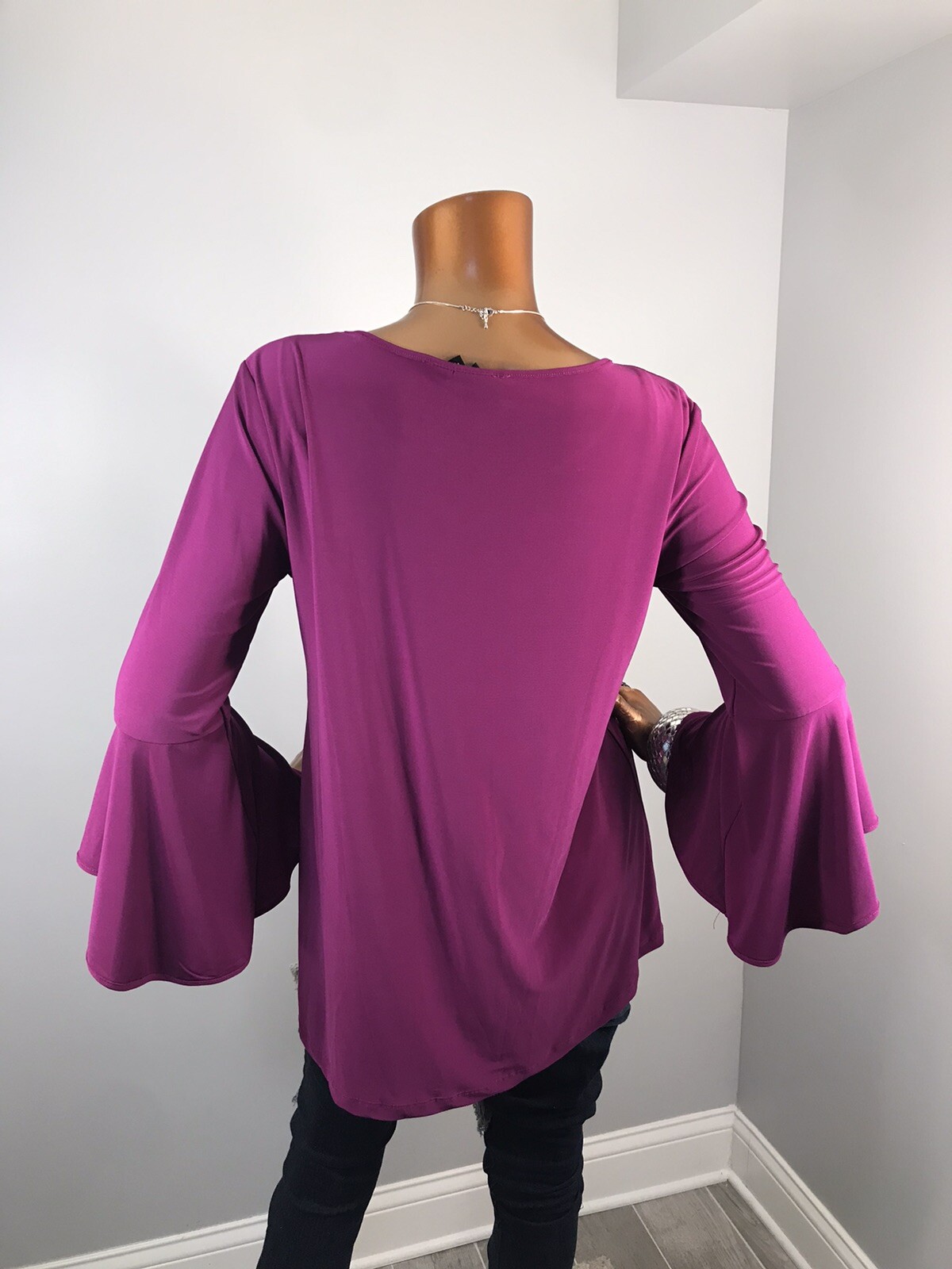 Women in Control M Top Stretch Soft Dark Magenta 3/4 Bell Sleeves Blouse Tunic