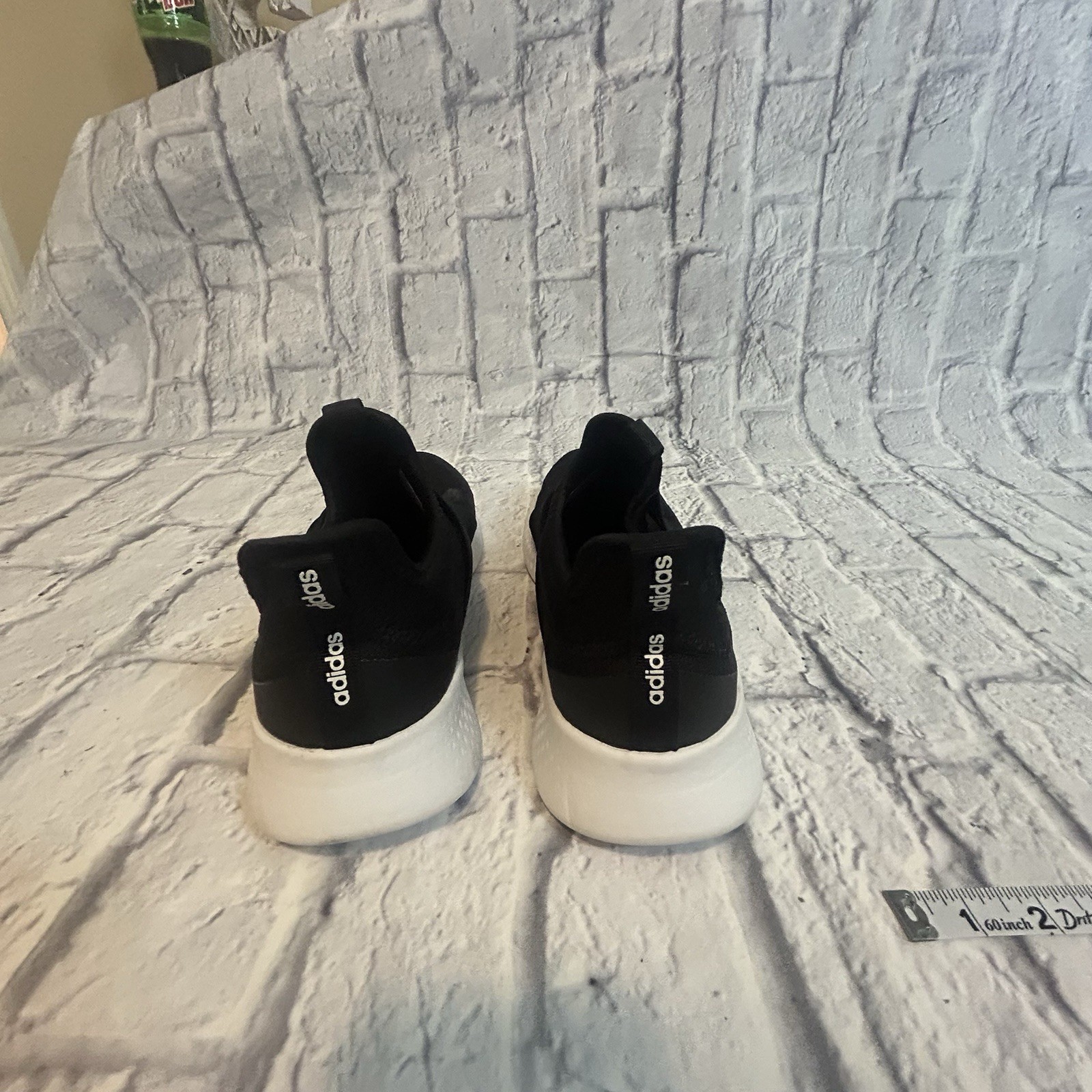 adidas Cloudfoam Lightweight Slip-On Sneakers Women’s Black/White 6