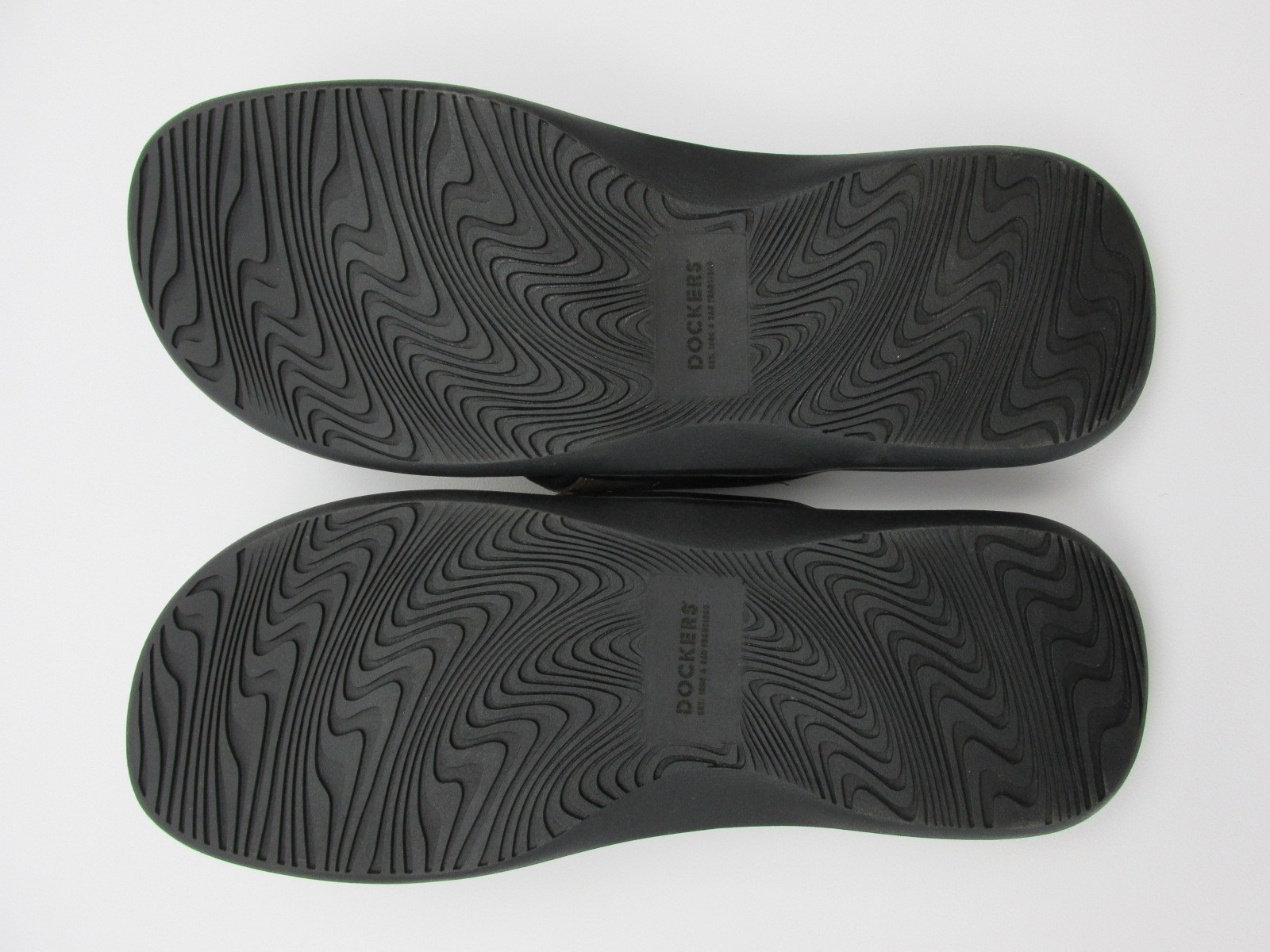 Dockers Laguna Casual Thong Sandals Brown Memory Foam Fusion Footbed Men’s 13