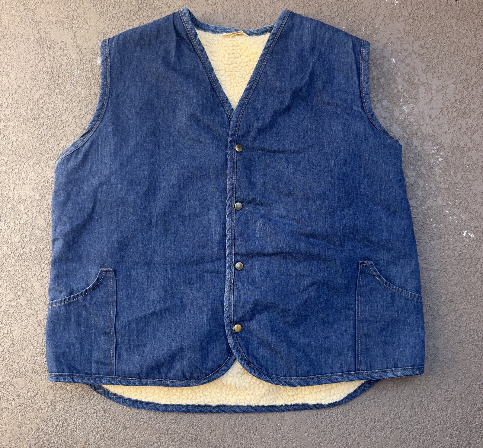 Vintage 70s/80s Sherpa Lined Denim Vest Snap Front Made in USA Western Style