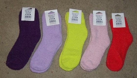 NWT 1 Pair Fuzzy Fluffy Socks by Yacht & Smith Add Prs $.75 Shipping Each NEW