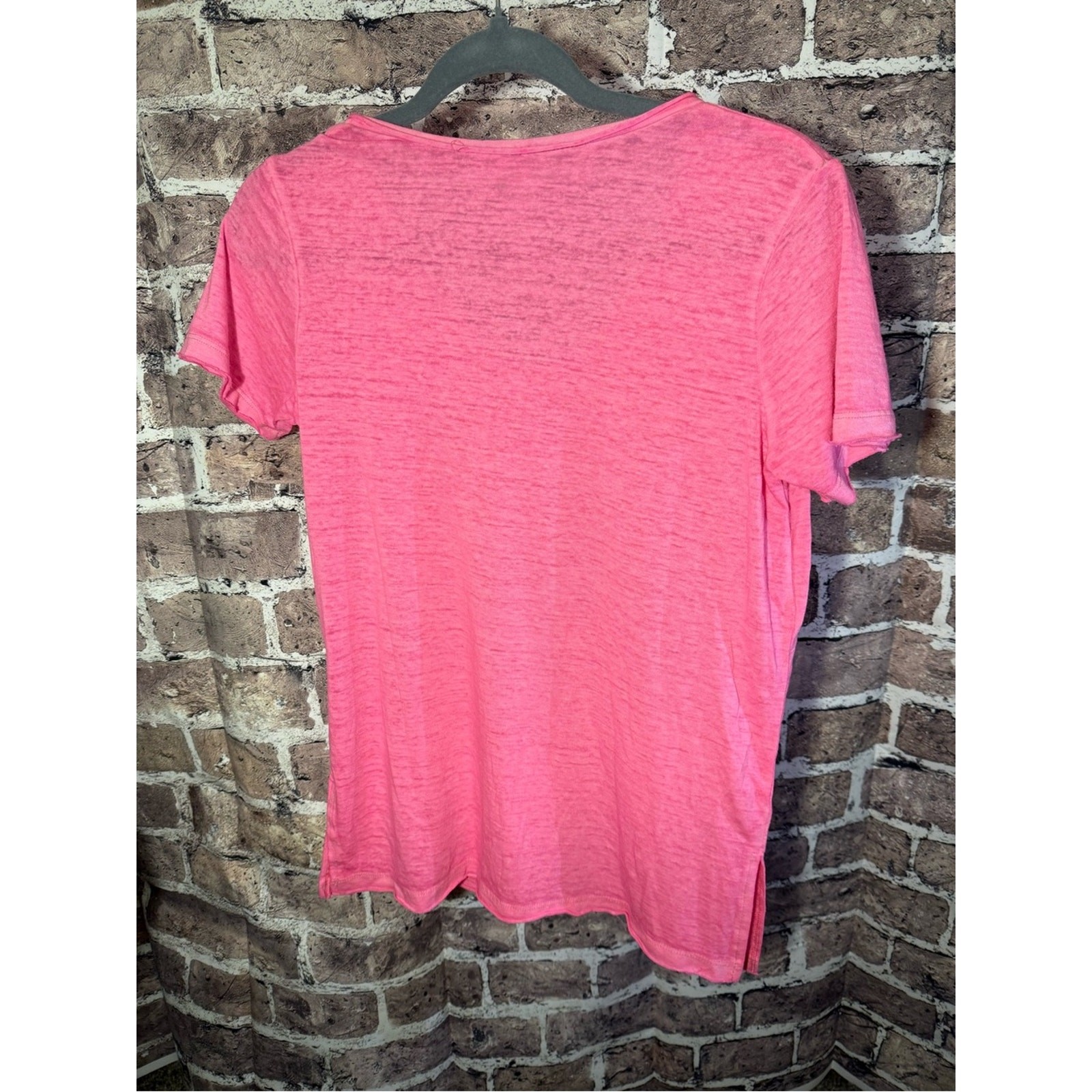 Zenana Outfitters Hot Pink V-Neck Pocket Tee