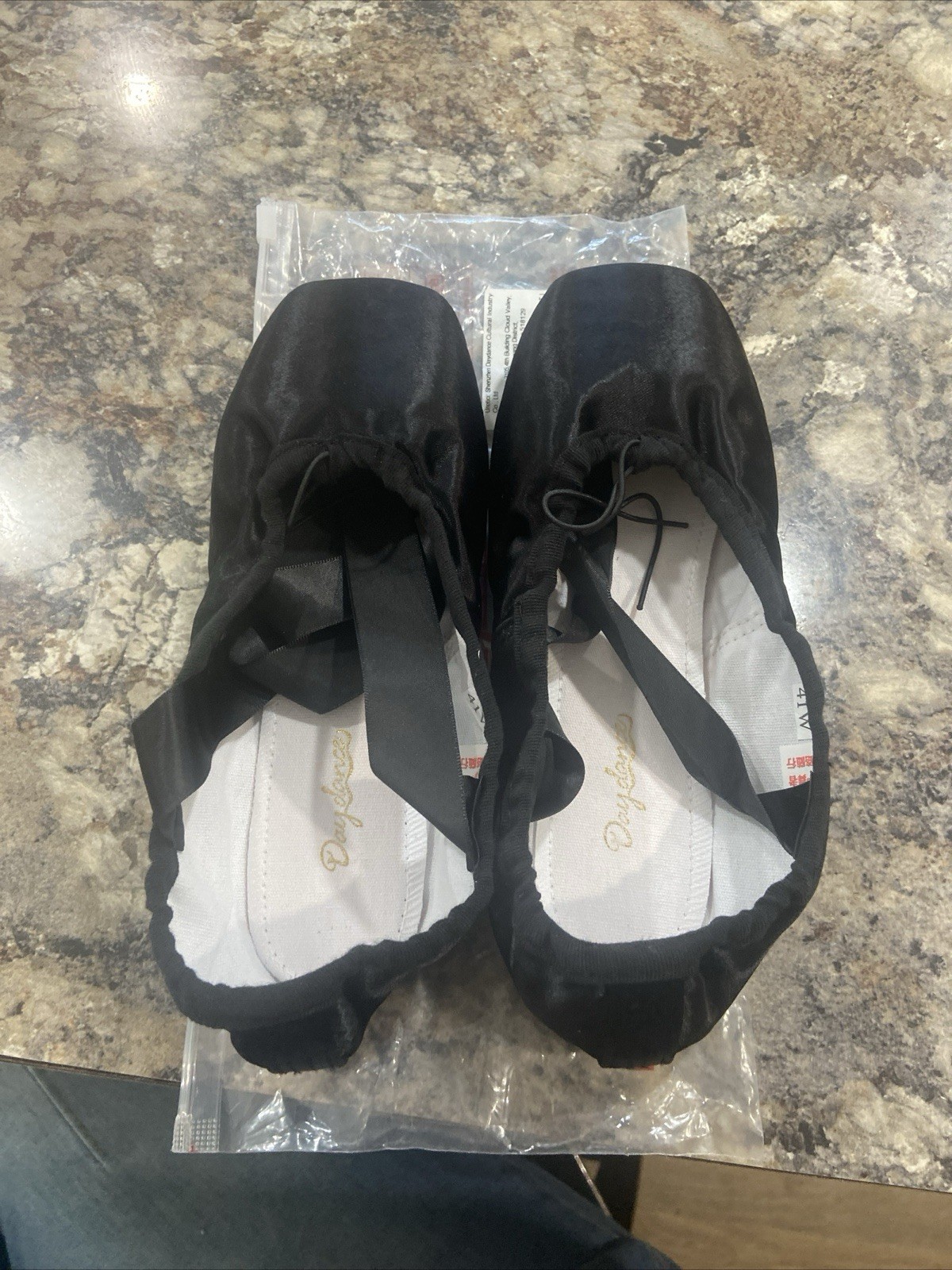 Daydance New Satin Ballet Dance Pointe Toe Shoes 41, Women. 7.5