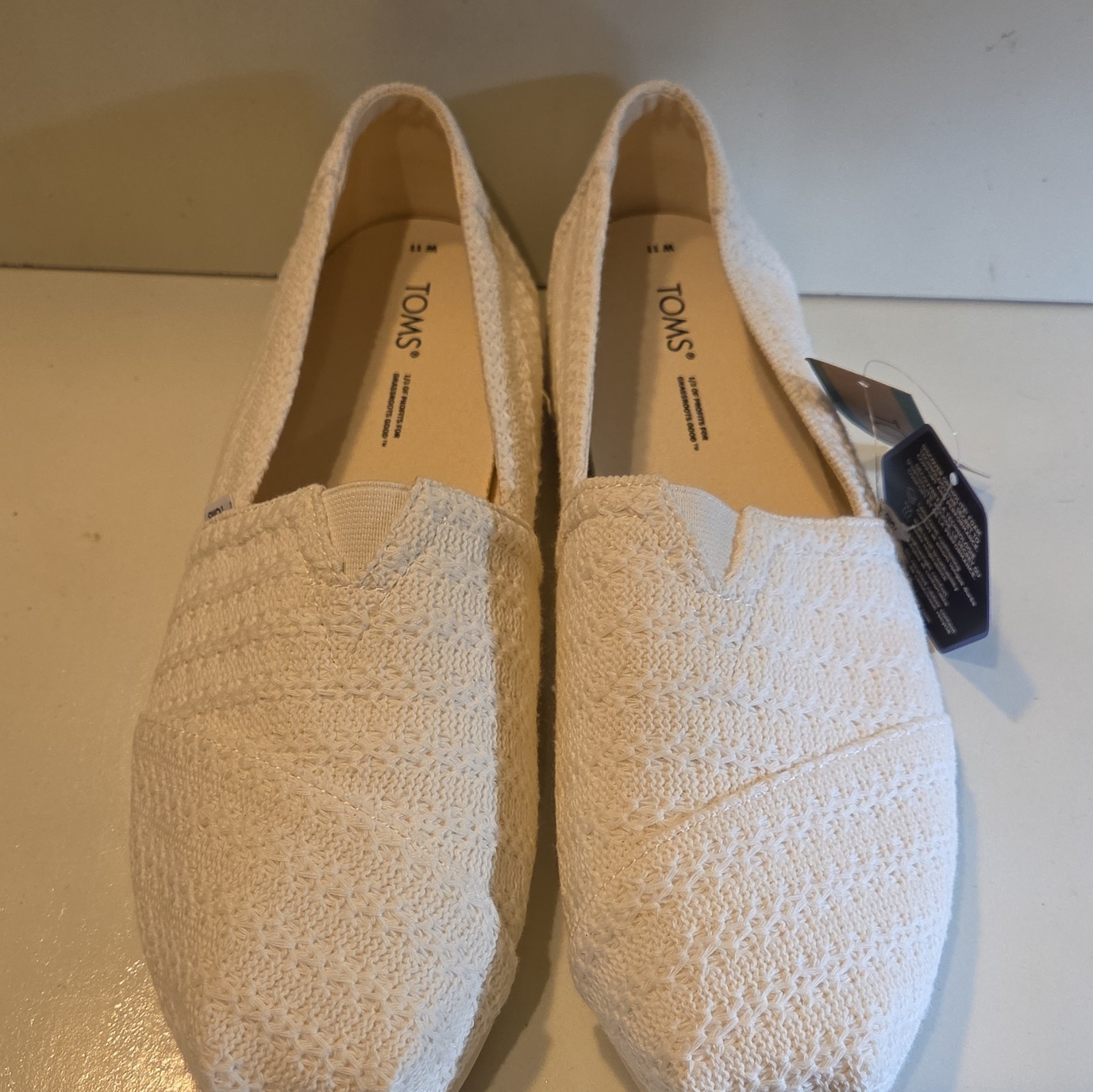 TOMS Women’s Slip-On Flats Natural Chunky Knit Closed Toe US 11 UK 9 EU 42.5