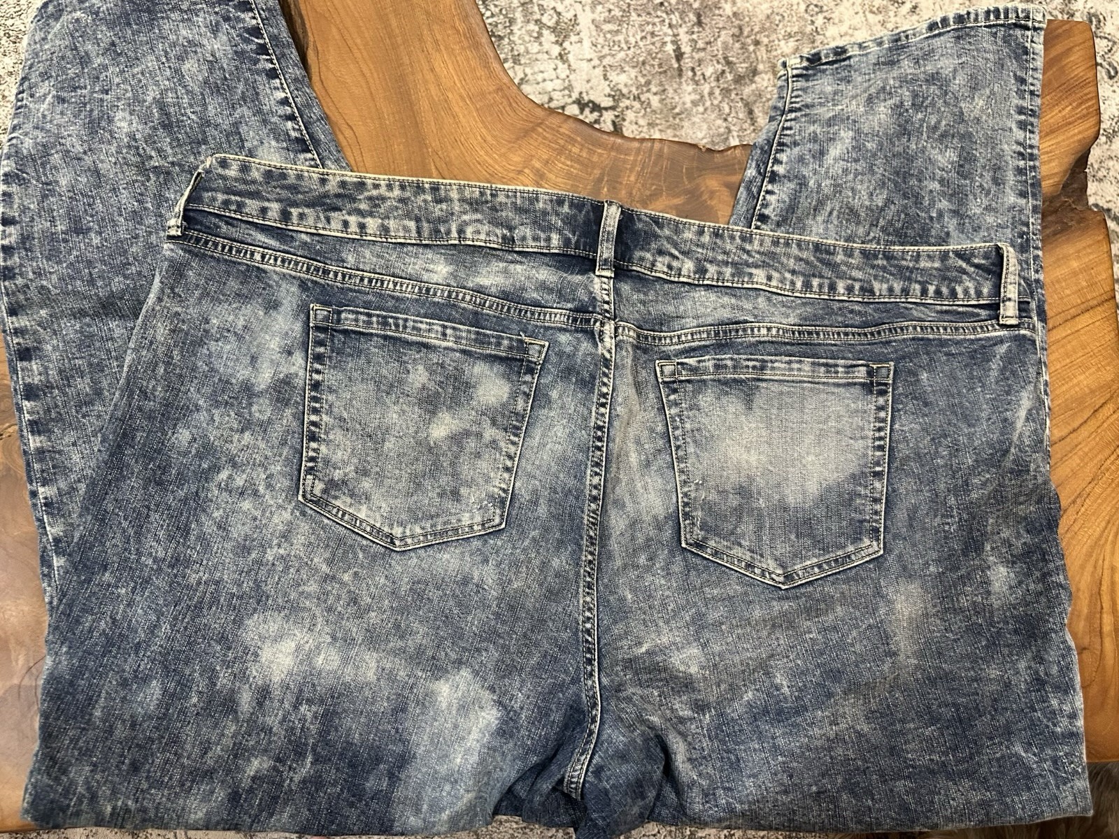 Torrid Women’s Plus Size 26 Blue Acid Wash Boyfriend Jeans 31” Inseam