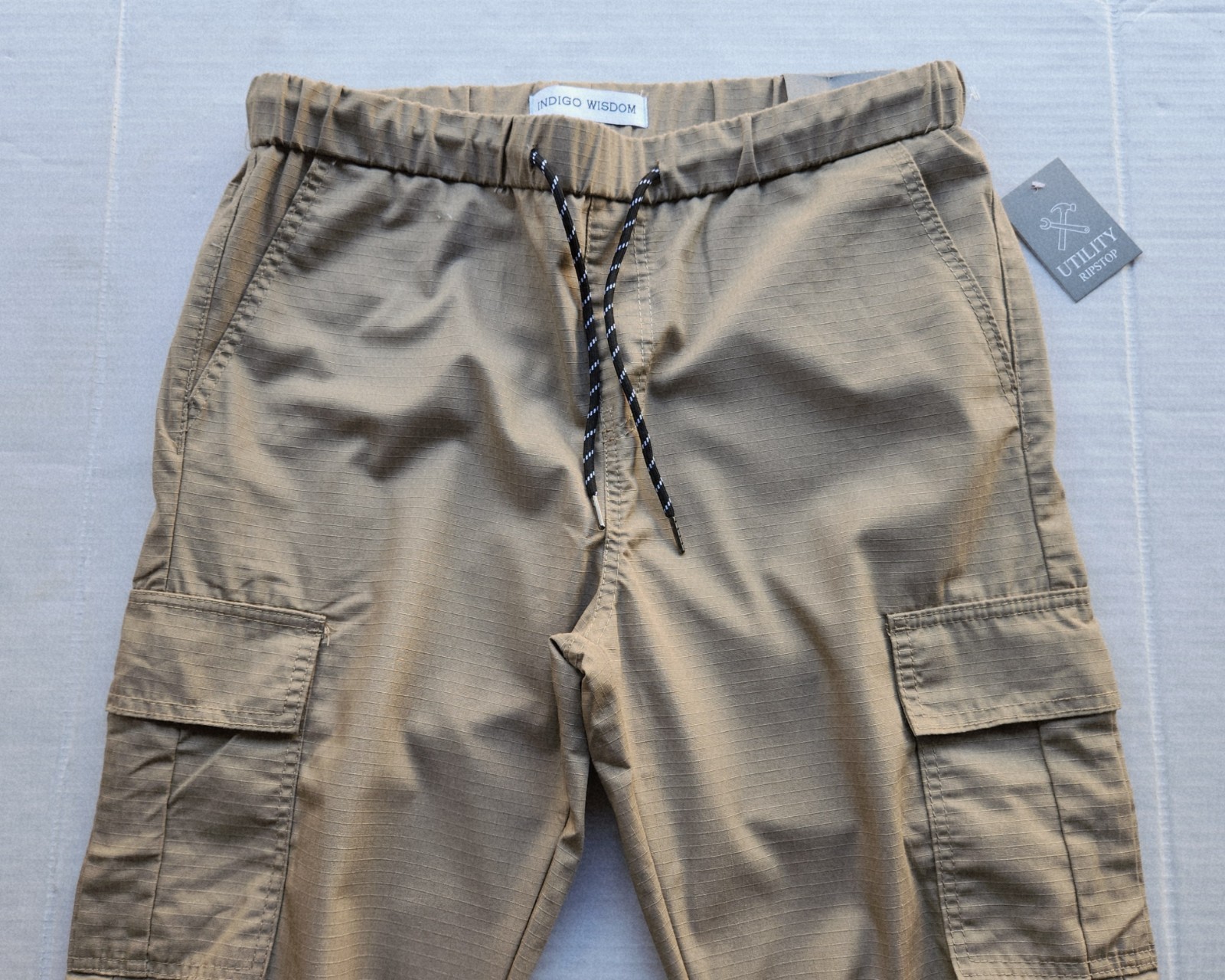 Indigo Wisdom Utility Ripstop Cargo Pants – Size: Medium – Inseam: 30