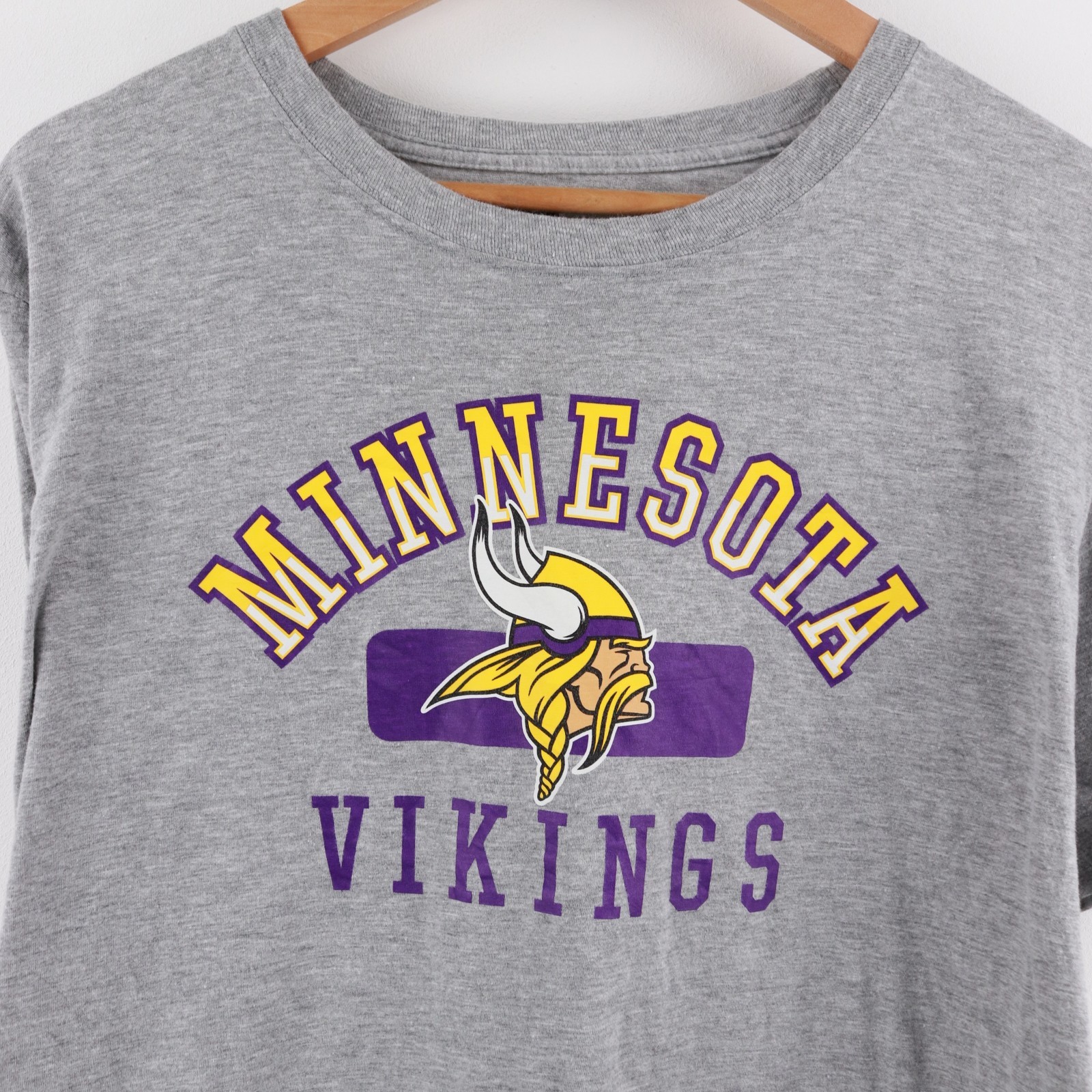 NFL Minnesota Vikings Jersey Size L Logo Printed Grey