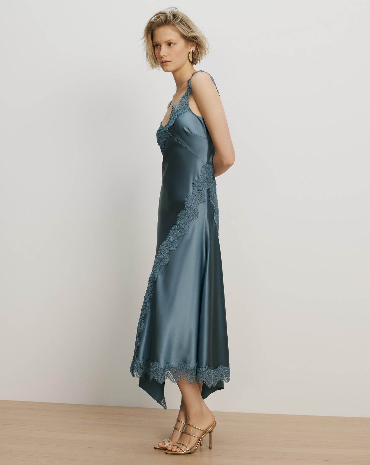 Veronica Beard Vernon Lace Maxi Dress Blue Silk-Satin $798 Size 6
