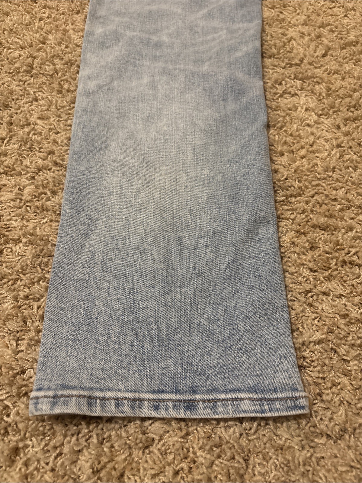 American Eagle – Slim, Straight, Airflex Jeans New With Tags