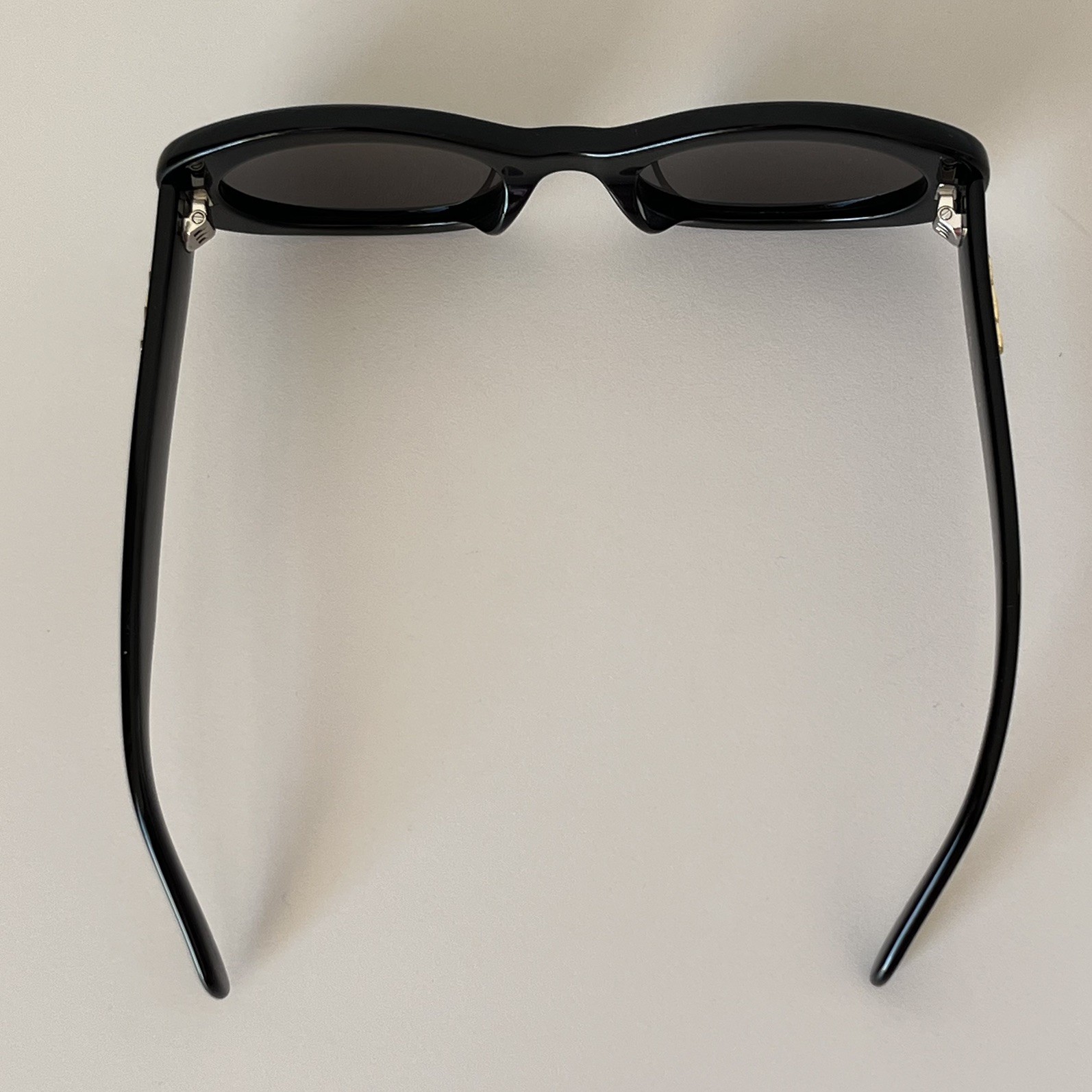 Celine CL40194 Triomphe Oval Shiny Black Sunglasses