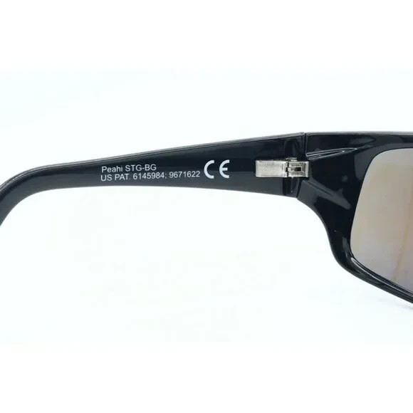 Maui Jim Peahi MJ 202-02 Square Black Sunglasses Blue Polarized (C)