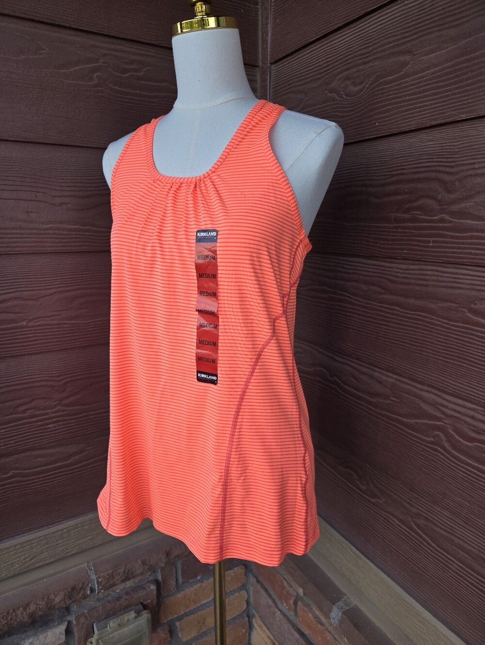 NWT Kirkland Signature Coral Stripe Performance Tank Top Women’s Size Medium