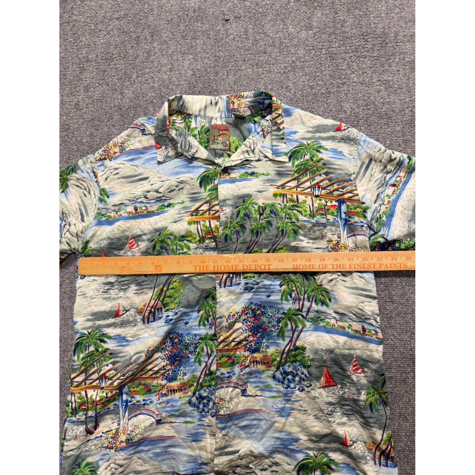 Pineapple Connection Shirt Size XL Red Vintage Men Hawaii Palm Floral 100% Rayon