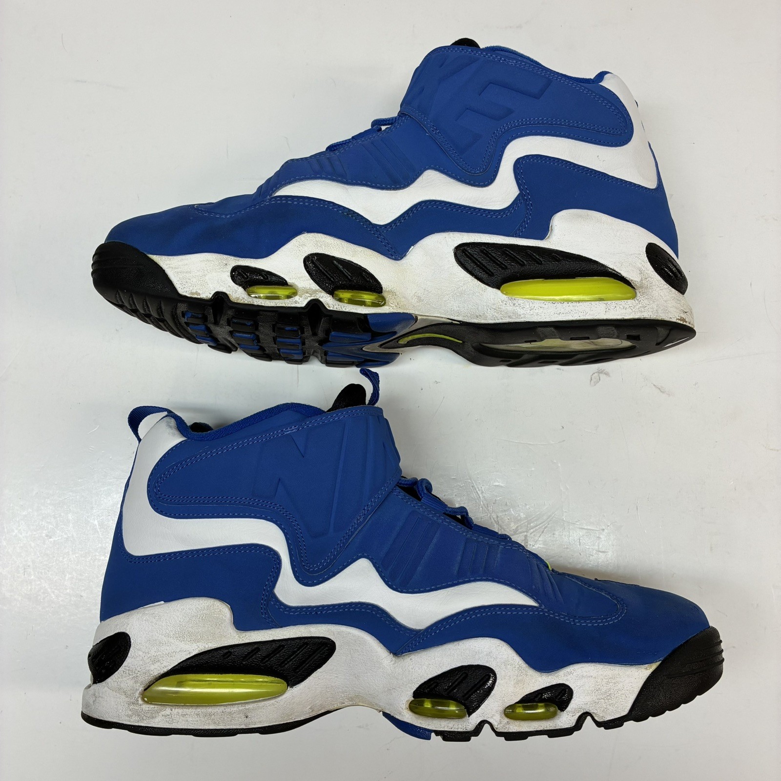 Nike Men’s Blue Air Griffey Max Varsity Royal Sneakers Size 11 us.