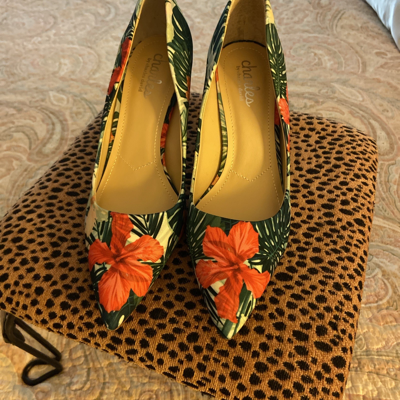 Charles by Charles David Tropical Hibiscus Print Stiletto Heels Women’s Size 9