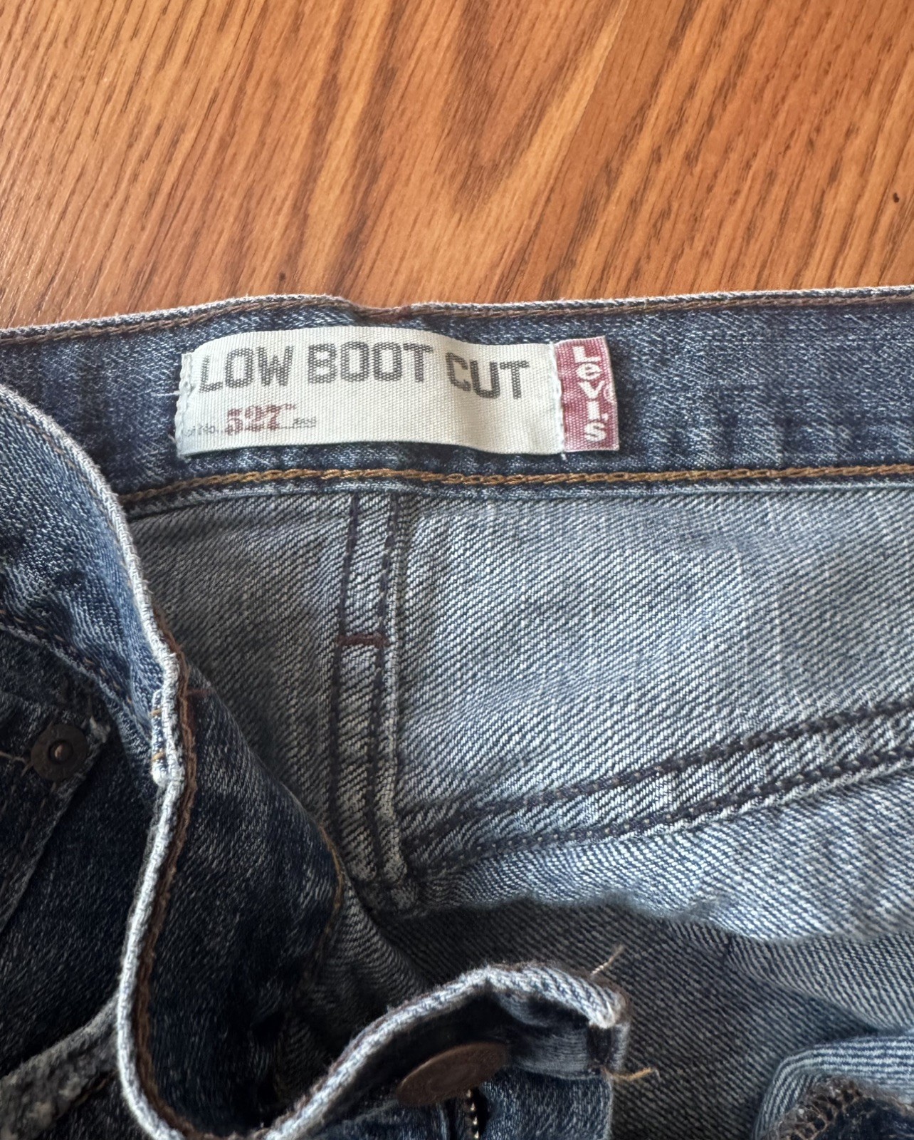 Vintage Levis jeans Men’s 34×32 Blue 527 Low Boot Bootcut Distressed Faded Y2k