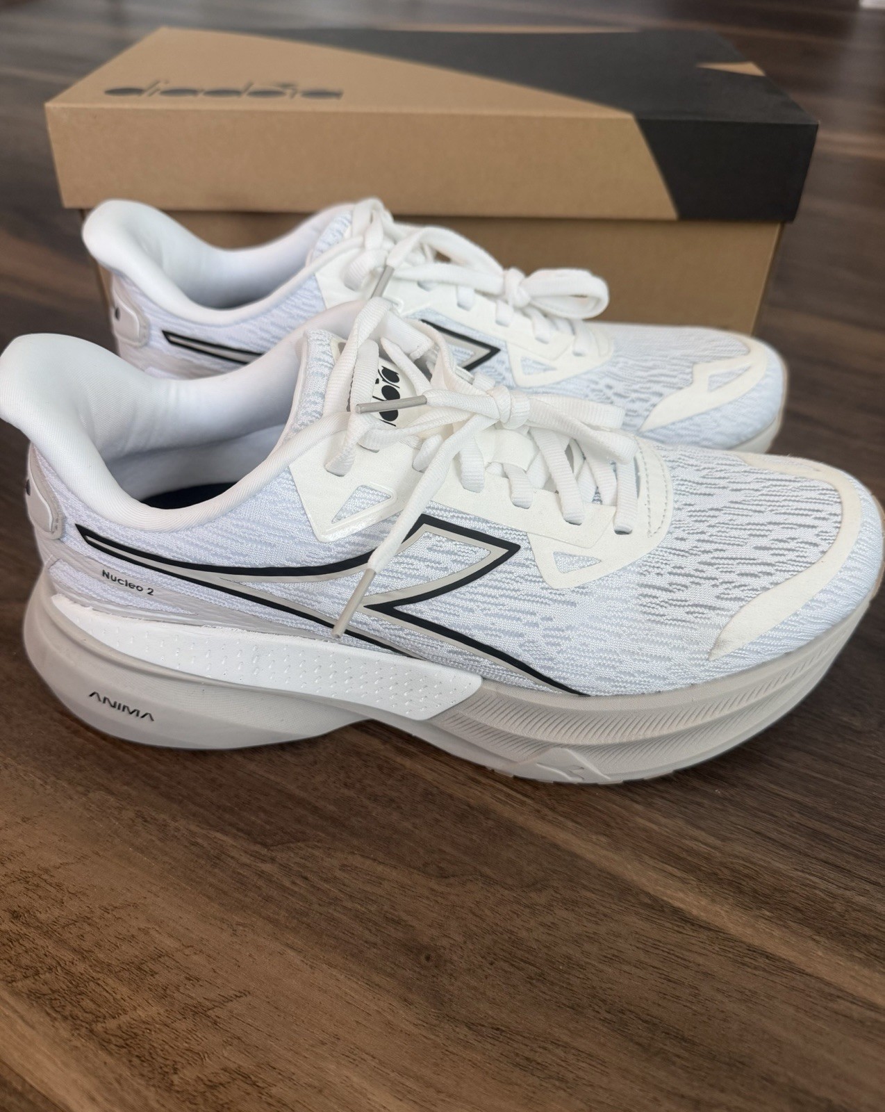 Diadora Nucleo 2- Women’s 8.5 White Running Sneakers 101.181847_C6103
