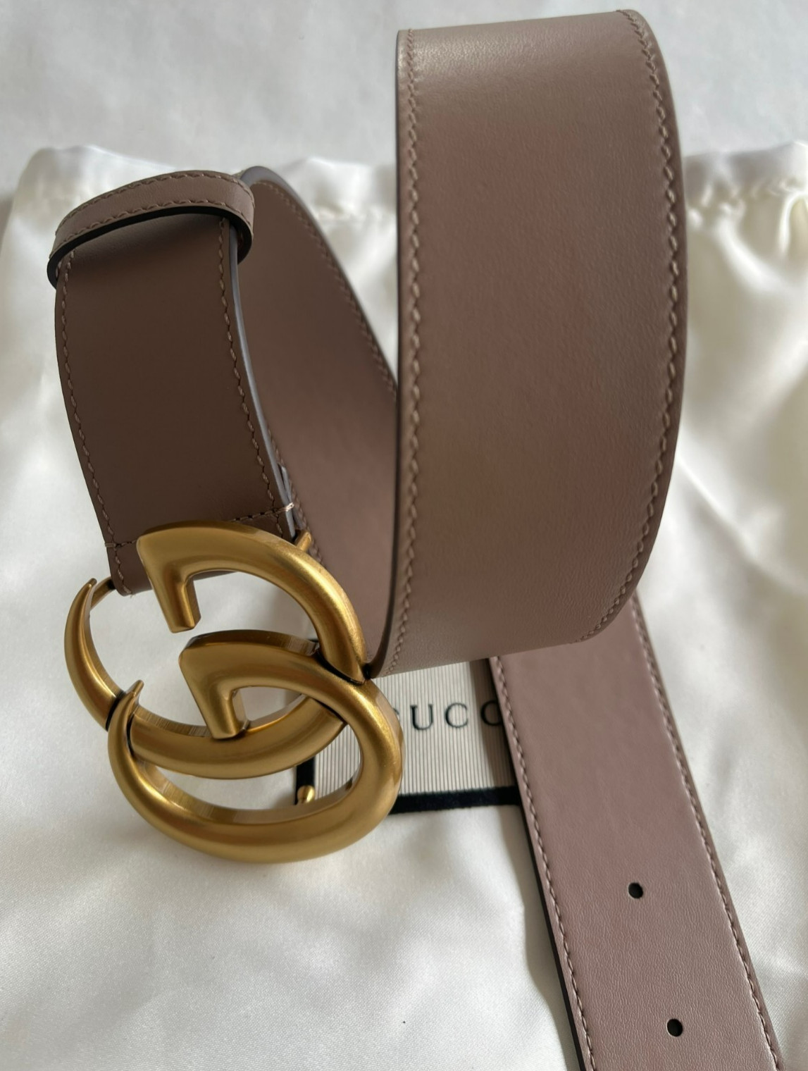 Gucci GG Buckle Women’s Dusty Pink Marmont Leather Belt size 80 cm Fits 26-28 W