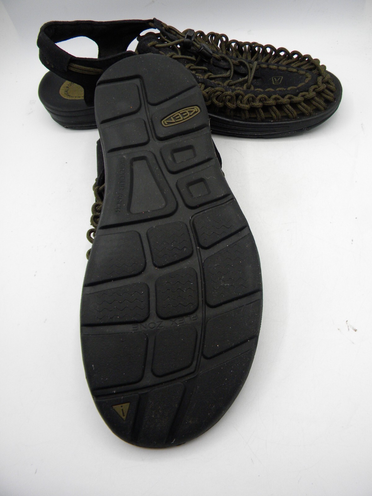 KEEN Uneek Black & Gray Bungee Strap Sport Sandals Men’s Size EU 43 US 10