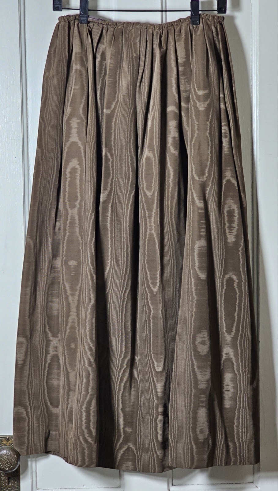 VTG 80’s Brown Midi Skirt Women’s XS Watermark Woodgrain Taffeta Pleated Regency