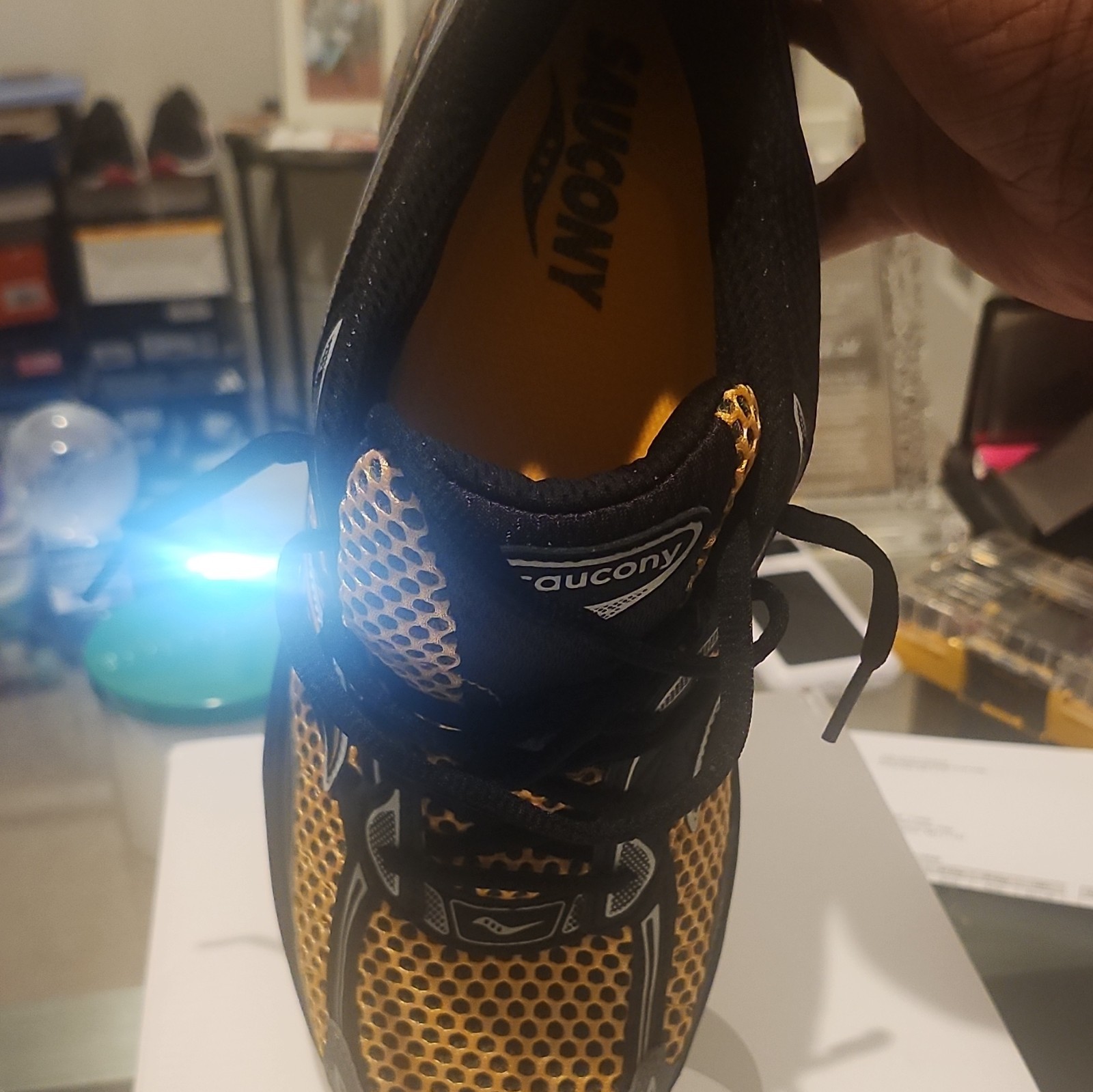 Saucony ProGrid Omni 9