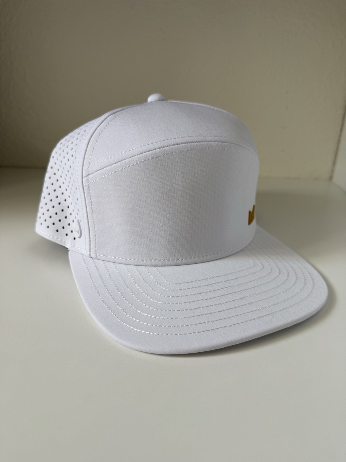 Melin Trenches Hat White/Gum
