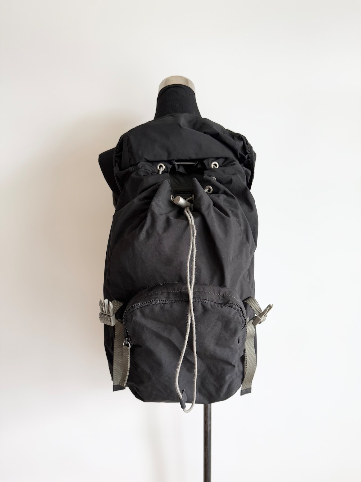Prada Sport SS2000 Nylon Backpack Black W11.4×D7.4×H17.7in