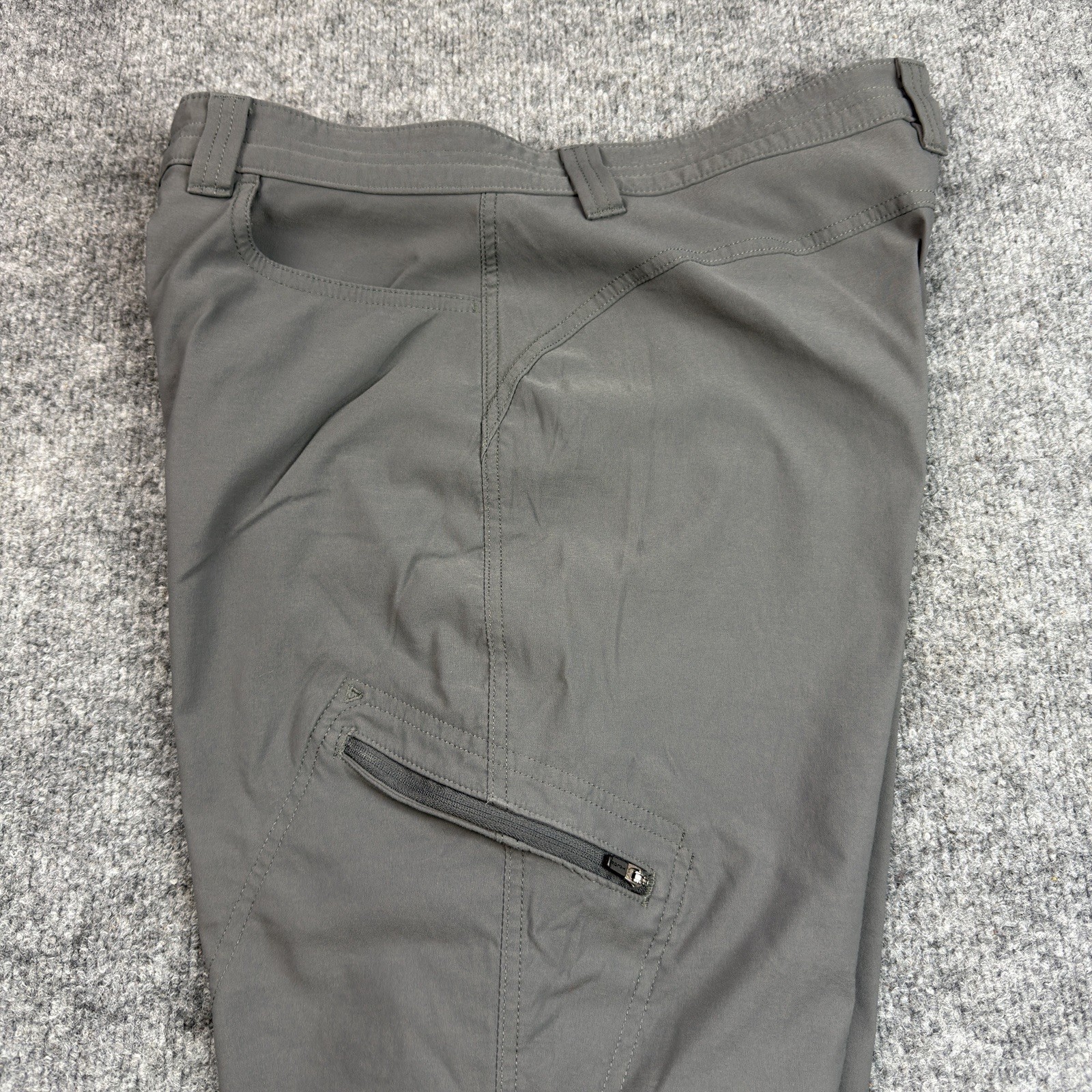 Eddie Bauer Rainier Capri Pants Womens 12 Gray Stretch Hiking Fishing Travel
