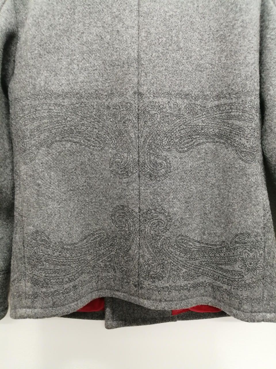 Swagger P Coat Gray Paisley M Used