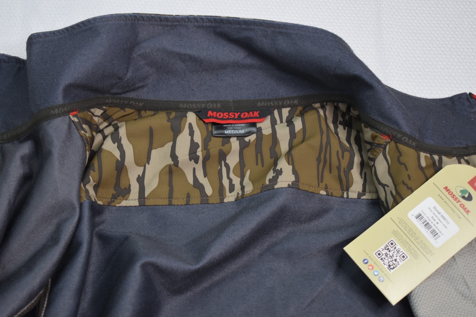 NWT MOSSY OAK Medium Men’s Full Zip Poly Spandex Mid Season Camouflage Jacket