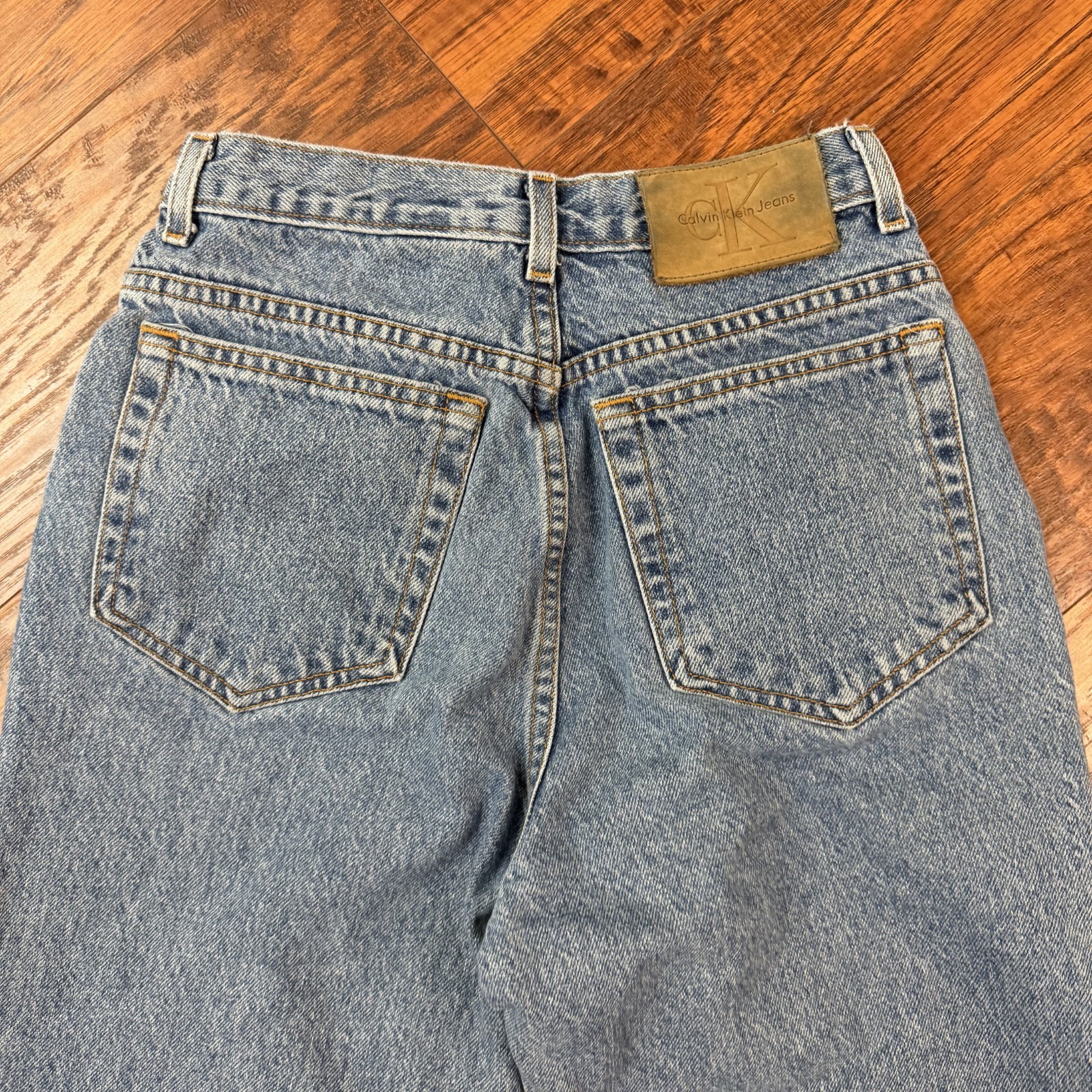 VINTAGE Calvin Klein Jeans Womens 8 Tapered High Rise Stonewash Denim USA 24×32