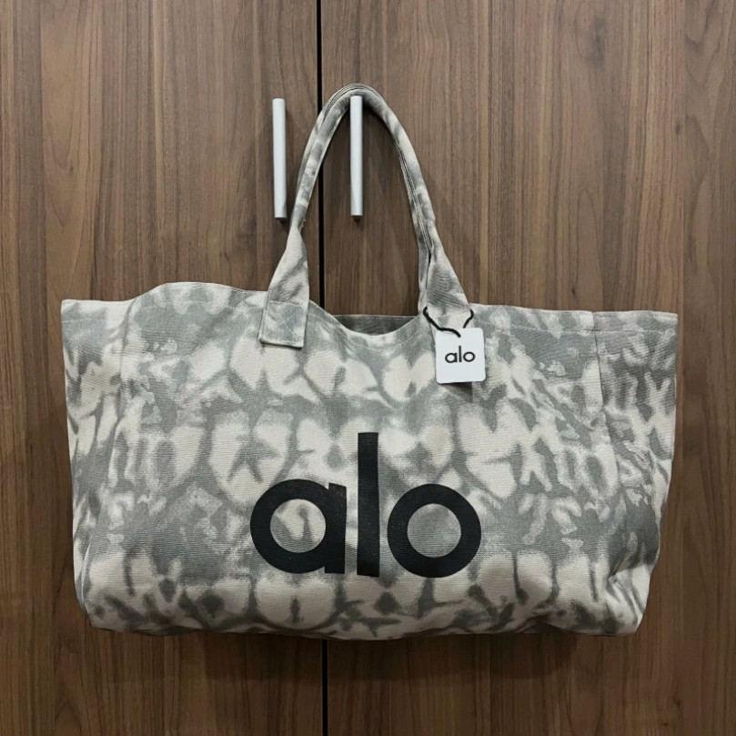 ALO Yoga Large Gray Tie Dye Canvas Tote Gym Travel Shoulder Shopper Bag NWT