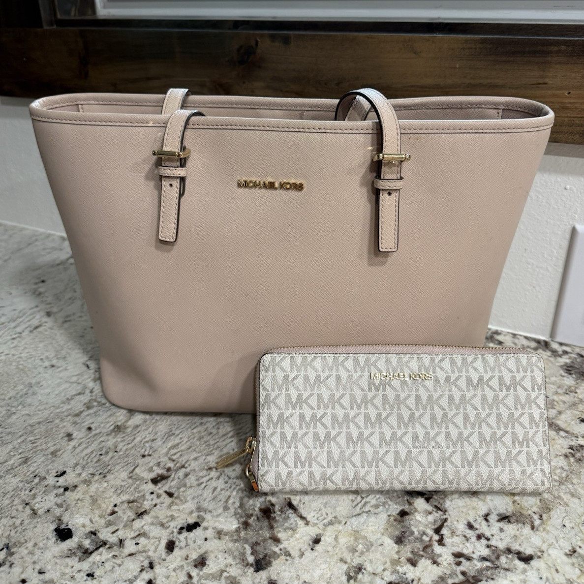 Michael Kors Large Powder Pink JetSet Tote Bag w/ Wallet