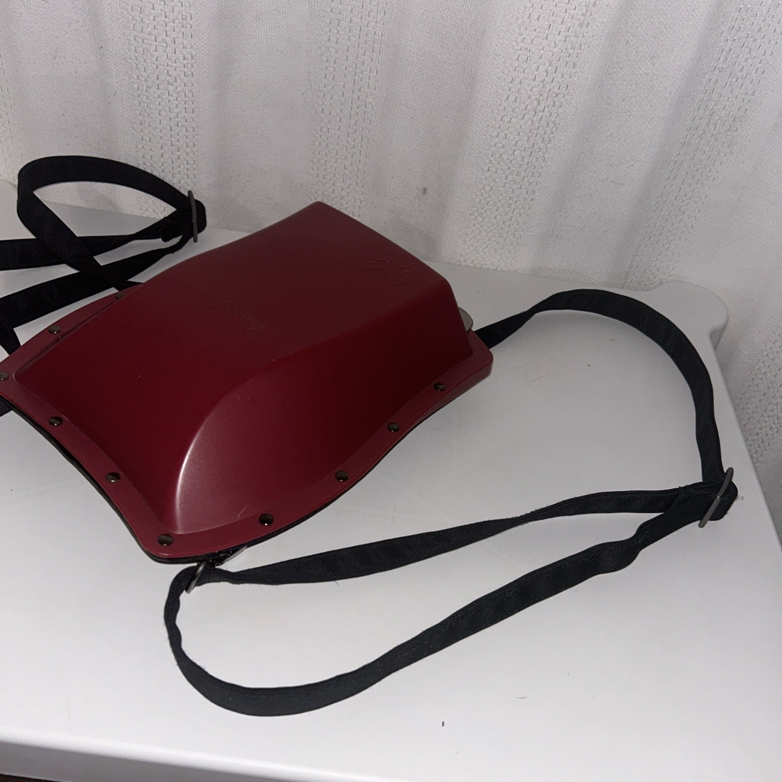BOBLBE-E SWEDEN, HARD SHELL BACKPACK, NWOT, UNUSED LABEL, PAT. PEND’G, UNISEX