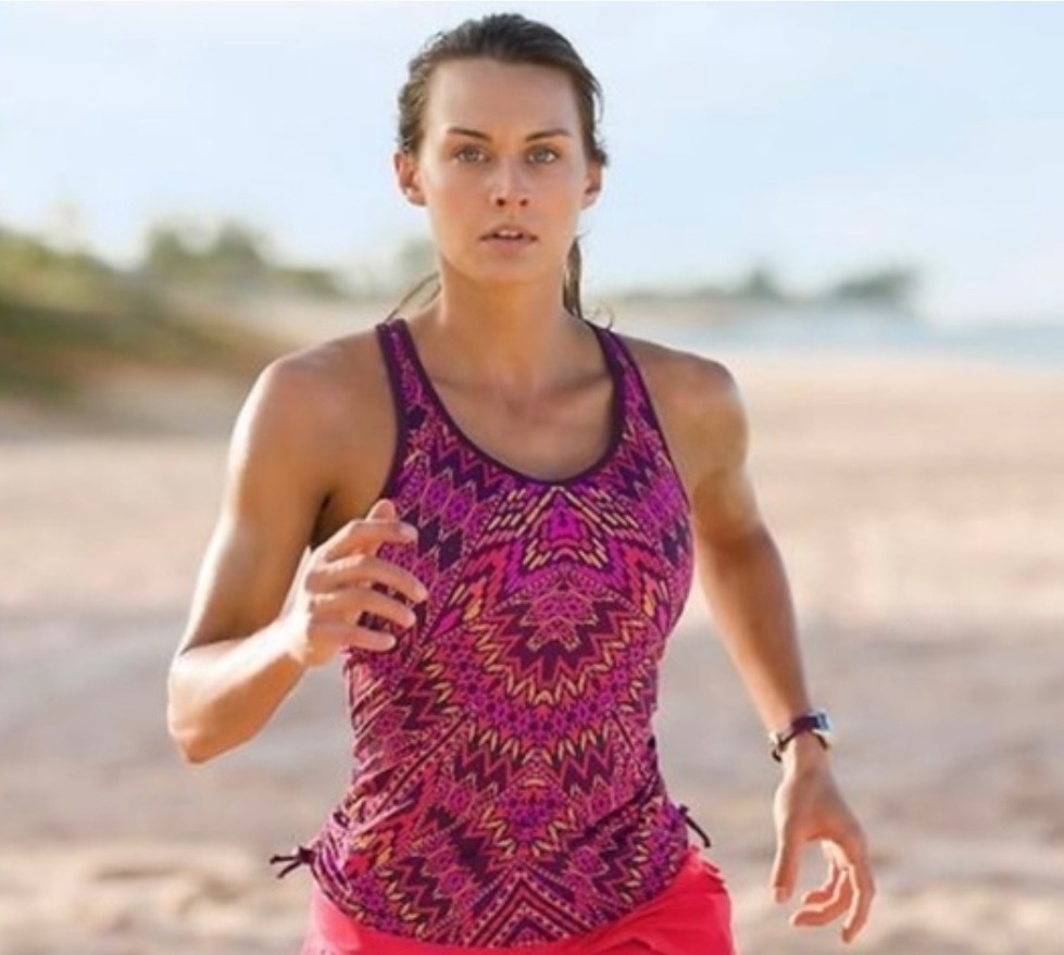 Athleta Raspberry Cayo Coco Ready To Run Tankini Swim Top L Padded
