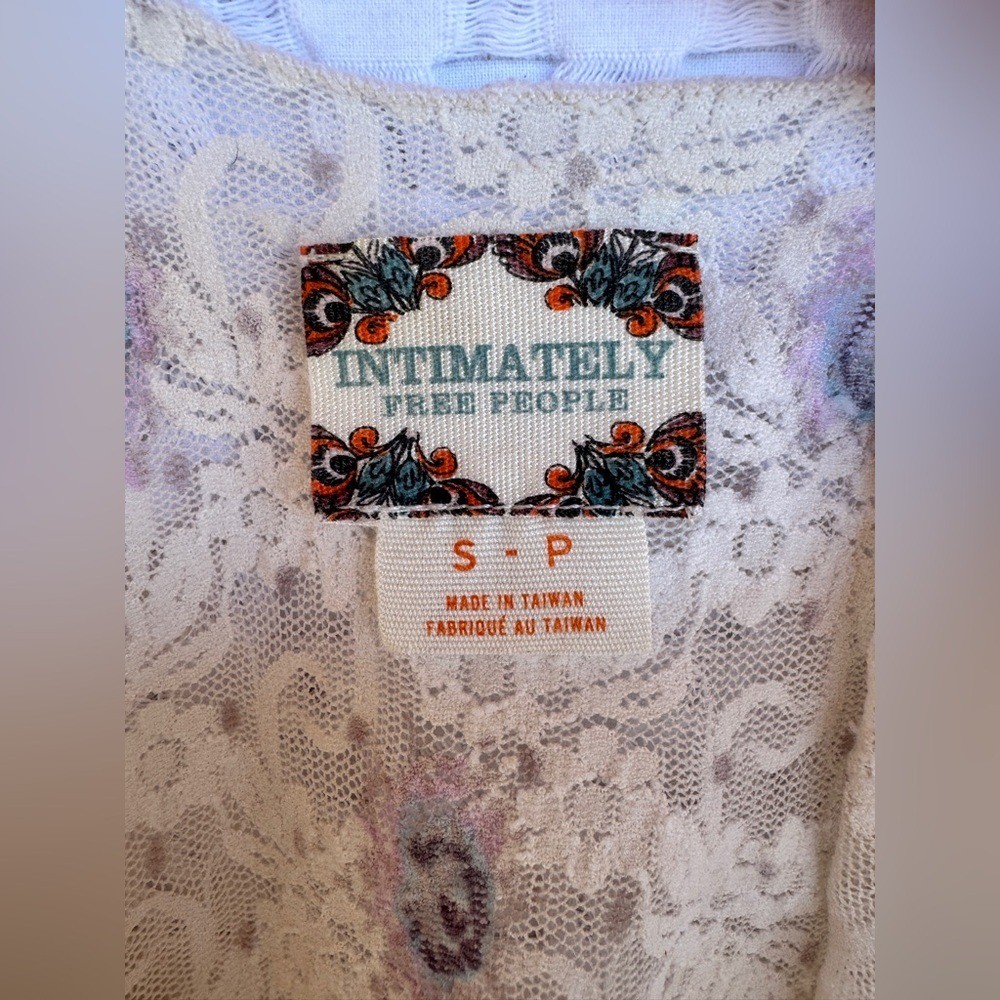 Vintage Intimately Free People Lace Cami Tank Y2K Sheer Floral Boho Small