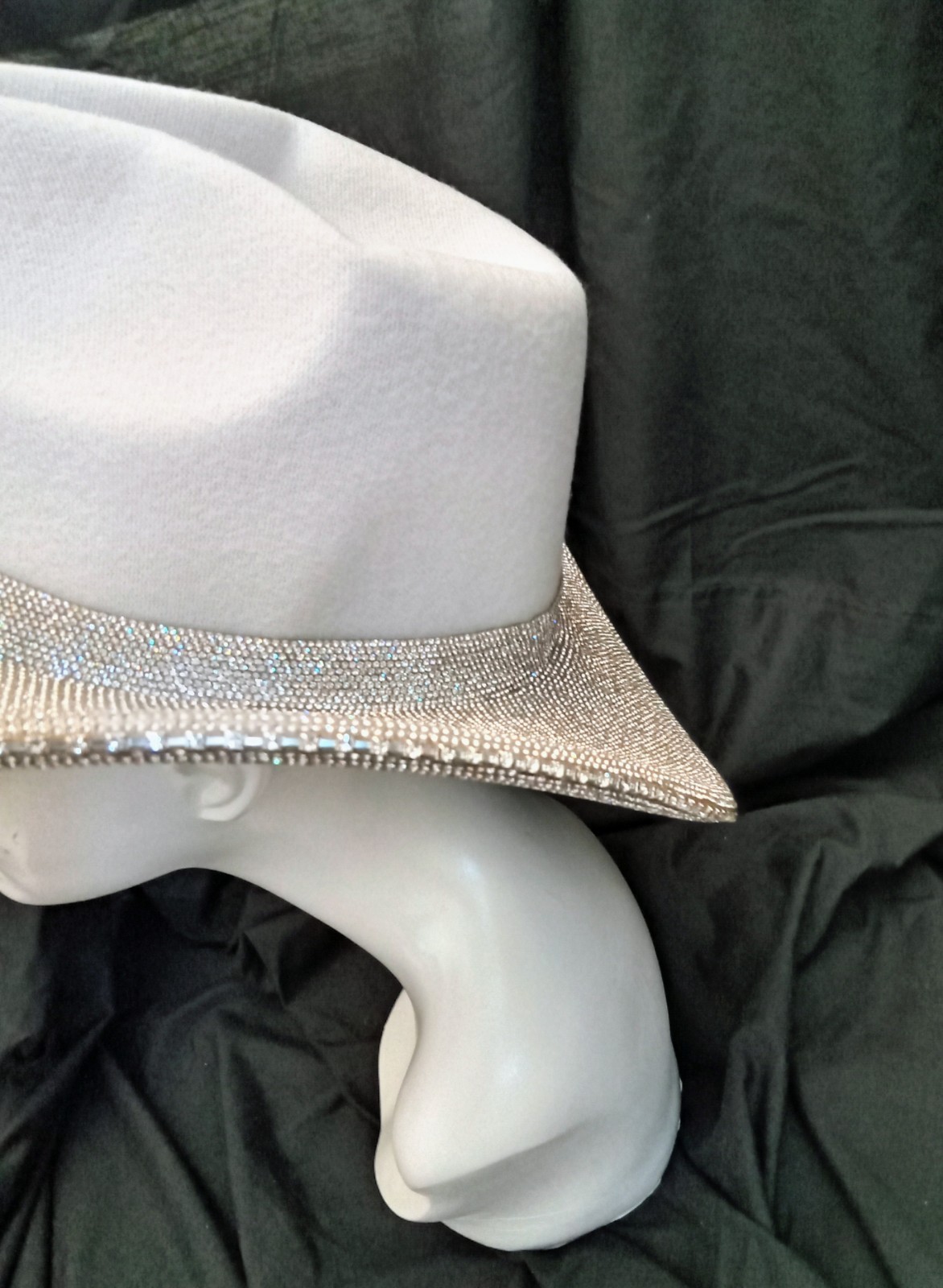 Western Wedding White Cowboy Hat Brim Flash Diamond Encrusted Rhinestones 3000
