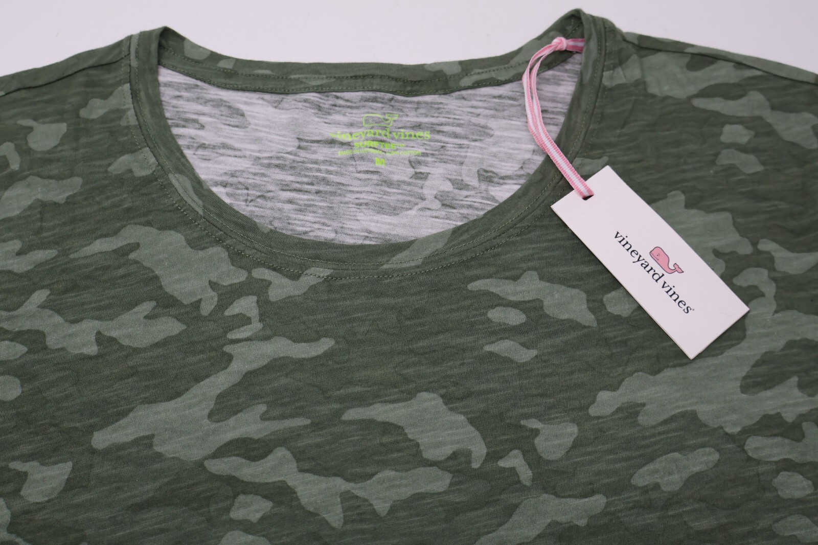 Vineyard Vines Women’s Medium Camo Sage Olive Green Surftee Shirt Tee Cotton NWT