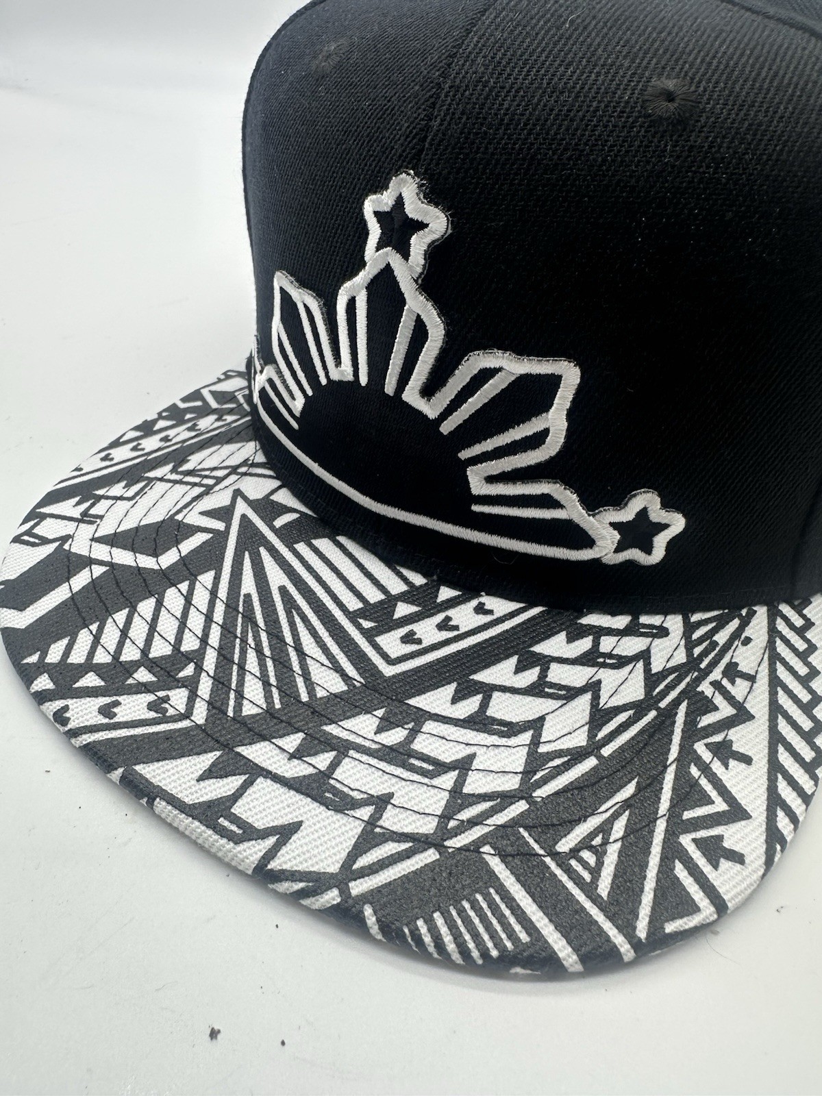 Filipino Philippines Strength Hat pinoy pinay flag 3 stars and sun Black Tribal