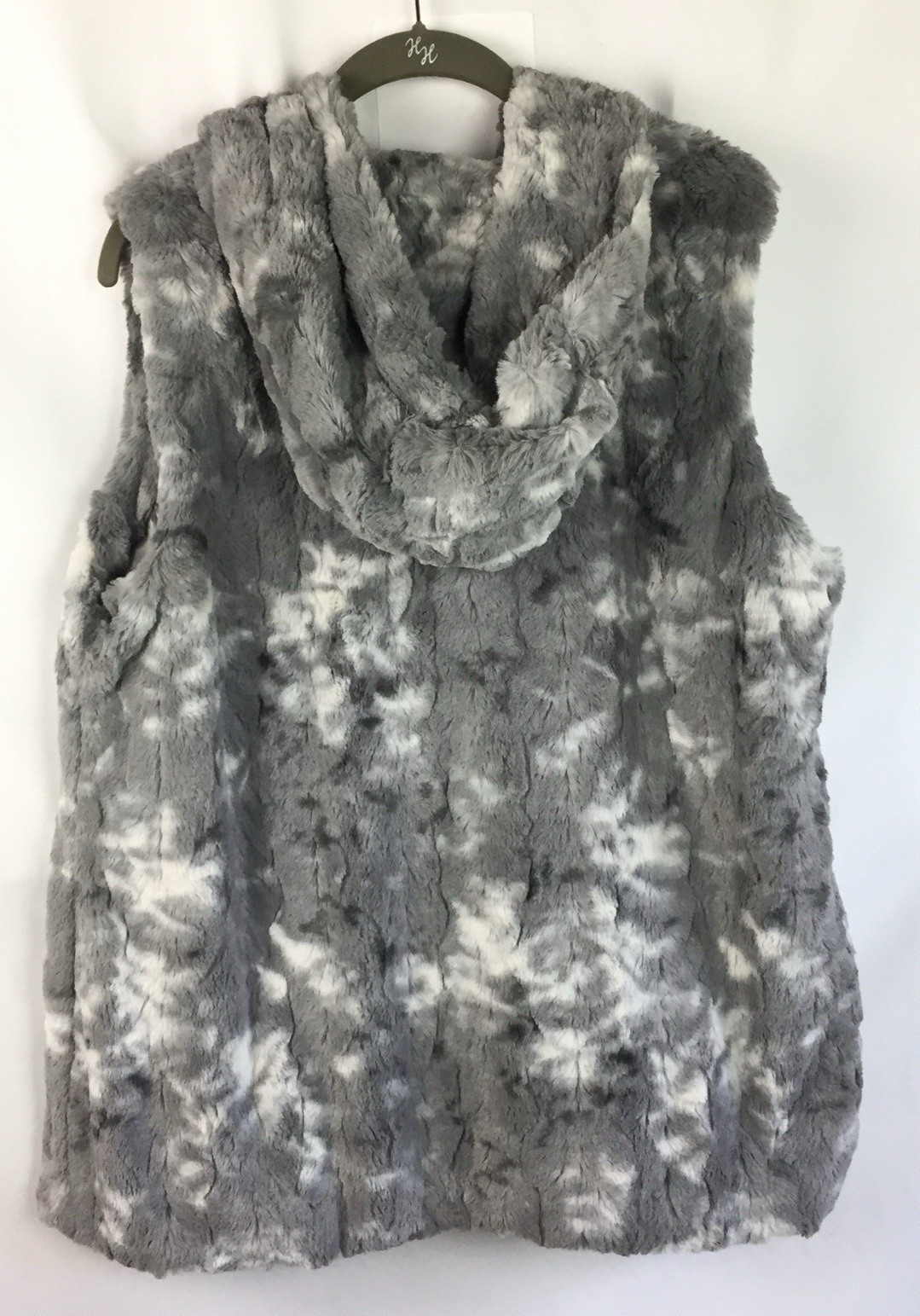 NWOT Dennis Basso Snap Front Faux Fur Hooded Vest Textured Gray Size Large Lined