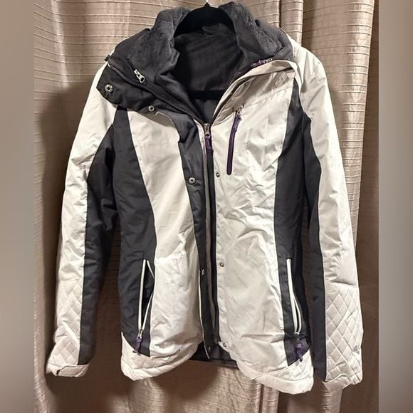 Women’s Two-Tone Gray & White Winter Jacket
