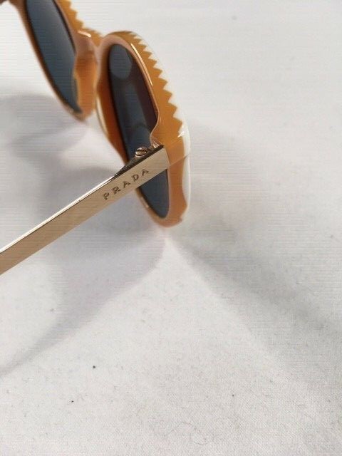 Women’s NWOT Prada SPR17S VH7-2D2 100% Authentic 53-21-140
