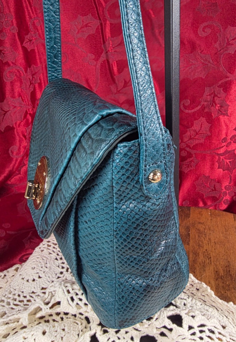 Elliott Lucca Alligator pressed leather bag Teal green Adjustable strap to 24″