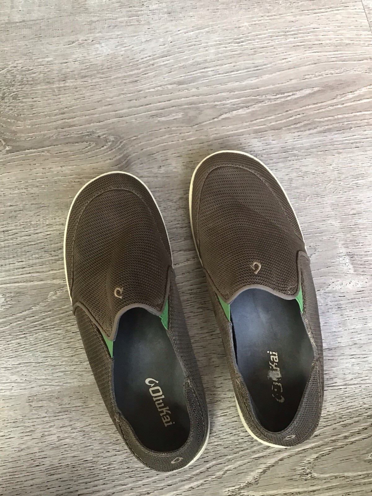 Olukai Nohea Mesh Slip‑On Dark Brown Comfort Casual Men’s Size 9.5 Shoes