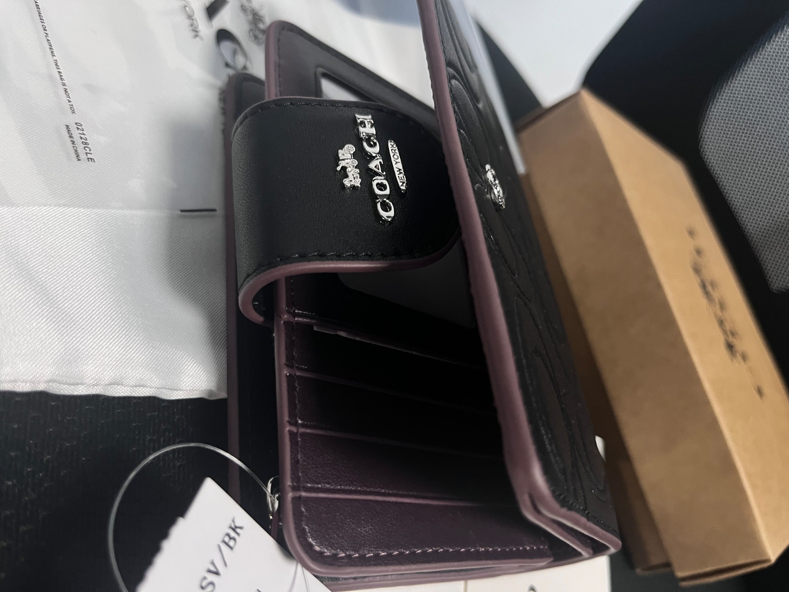COACH Medium Corner Zip Wallet With Signature CM241 Black outlet New
