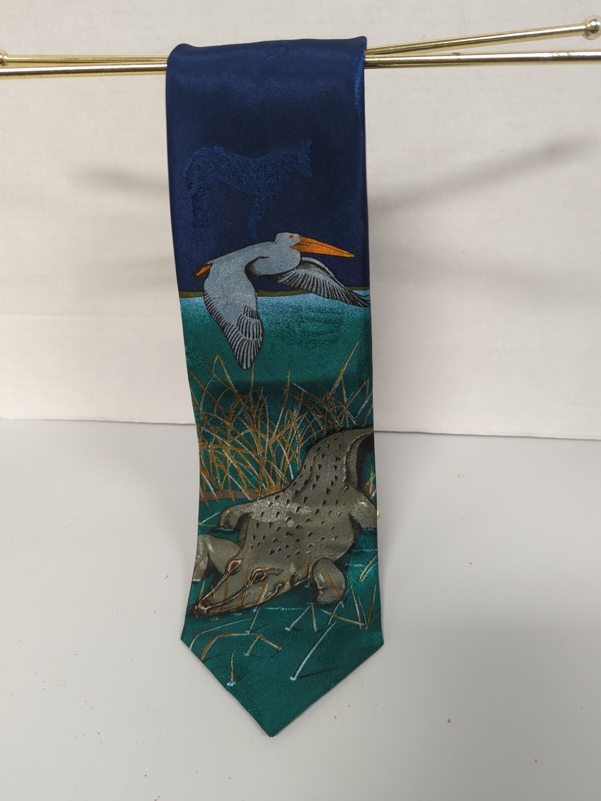 Unique Lost Kingdom 3 3/4 in. Wide Men’s Tie In gorgeous colors.