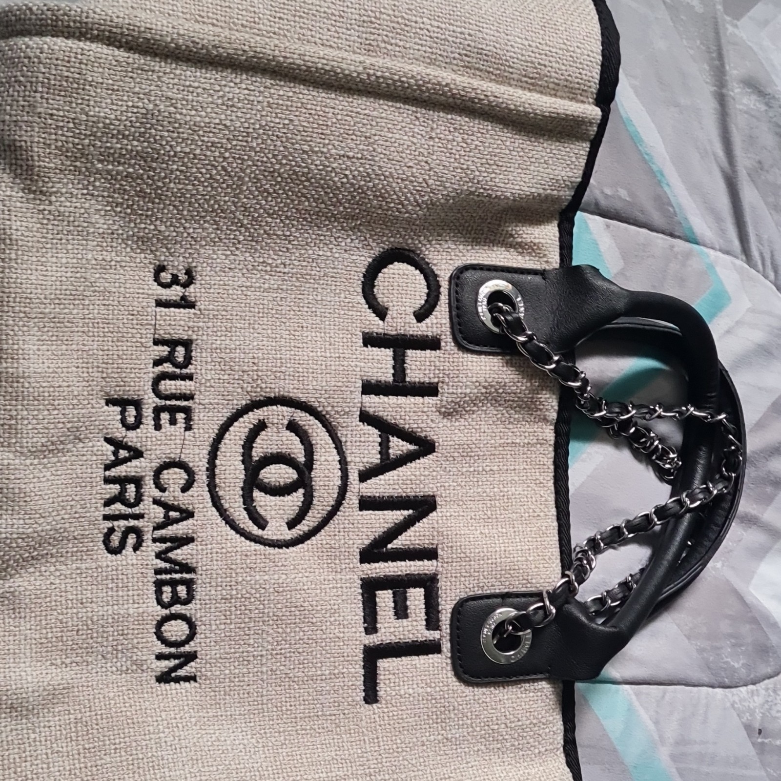 CHANEL Deauville 31 Rue Cambon Paris Tote Beige/Black Chain Handles Dust Bag