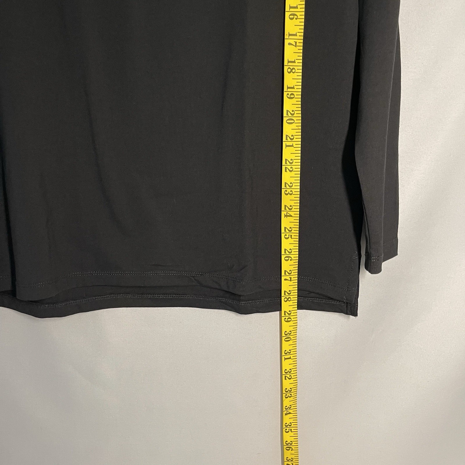 New Cuts Clothing Split Hem Long Sleeve Henley T-Shirt Men Size M Stretch Black
